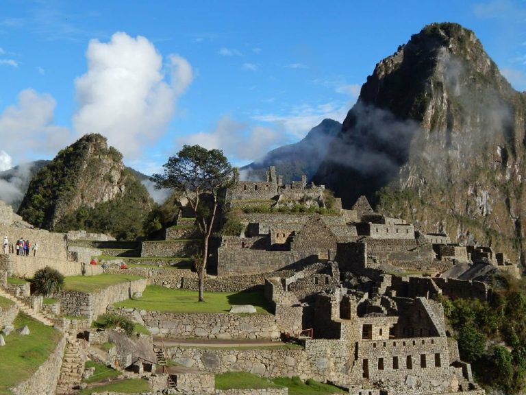 Huayna Picchu: The Majestic Peak Above Machu Picchu