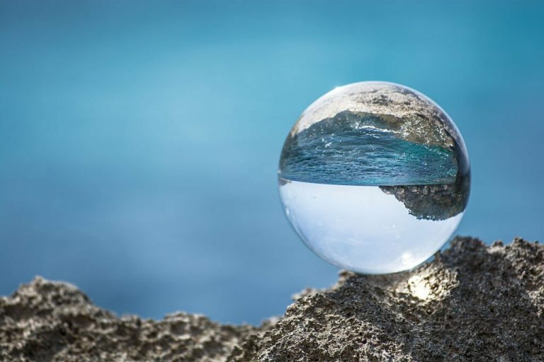 Reflecting Nature’s Beauty: The Tranquil Elegance of Water Mirrors