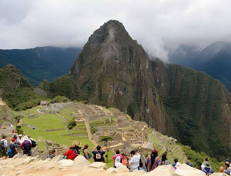 “Seamless Access to Majesty: Machu Picchu Made Easy with PeruWays”