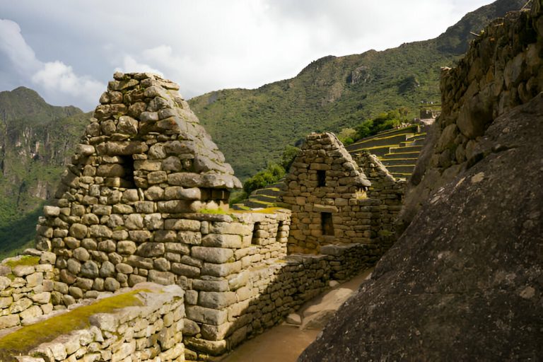 Discovering the Magical Charm of Machu Picchu