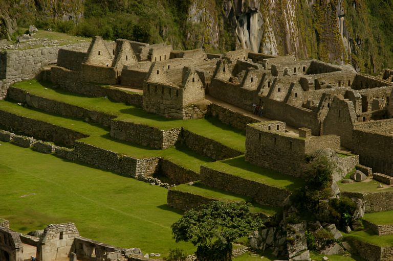 Unraveling the Wonders of Machu Picchu: A Traveler’s Ticket Guide