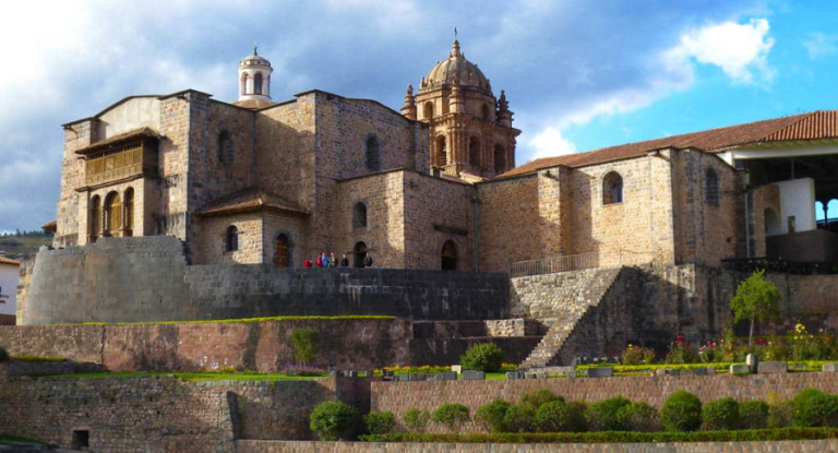 Explore the Mystical Wonders of Machu Picchu: A Journey into the Heart of Peru