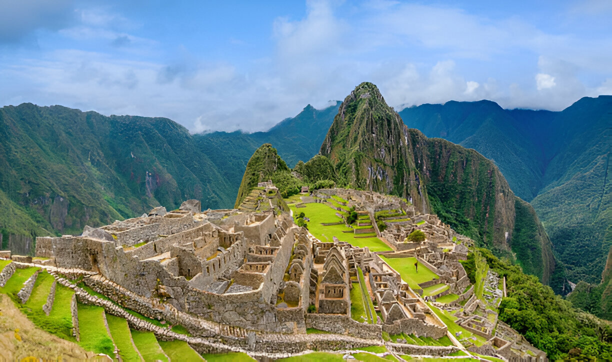 Understanding Machu Picchu Costs with Peruways