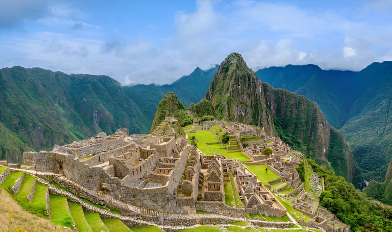 Embark on a Visual Journey: Stunning Photos of Machu Picchu with Peruways