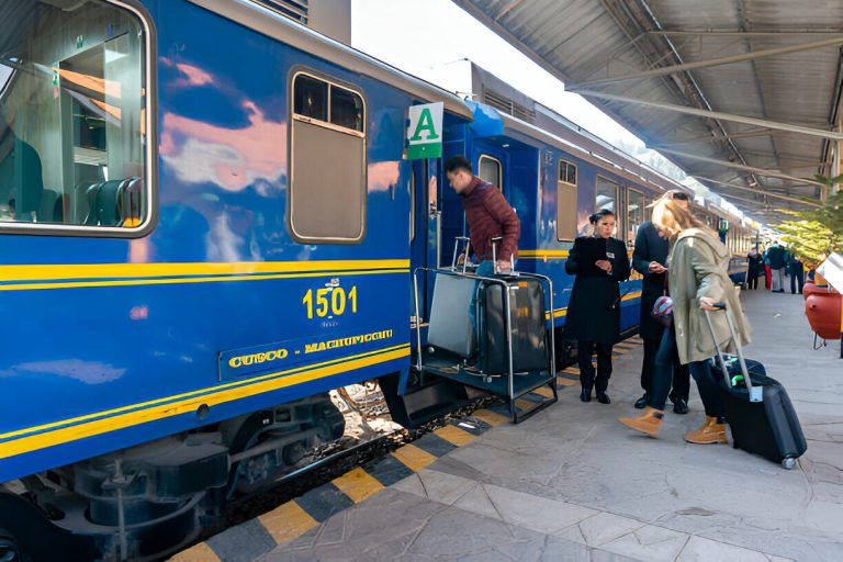 Seamless Journey Awaits: Discover Peruways’ Top Trains from Cusco to Machu Picchu