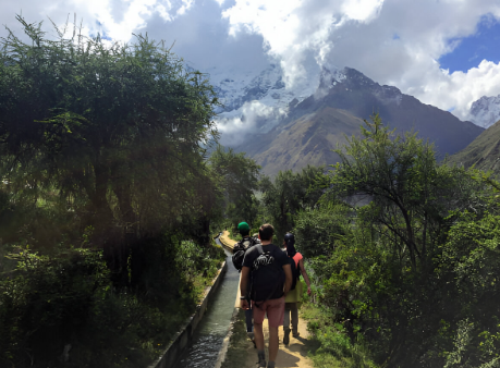 Experience Machu Picchu with a Knowledgeable Tour Guide