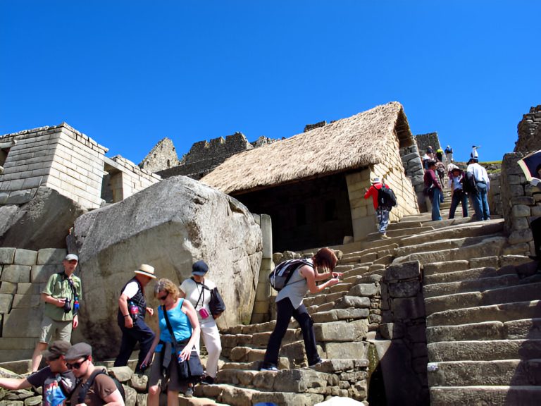 Discover the Wonders of Machu Picchu Through Group Travel
