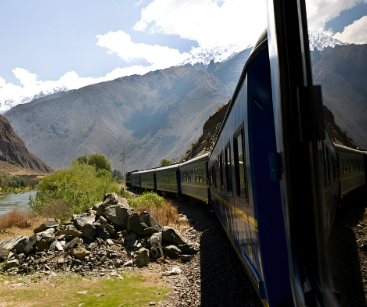 Traveling by Train to Cusco: A Scenic Journey Through the Andes