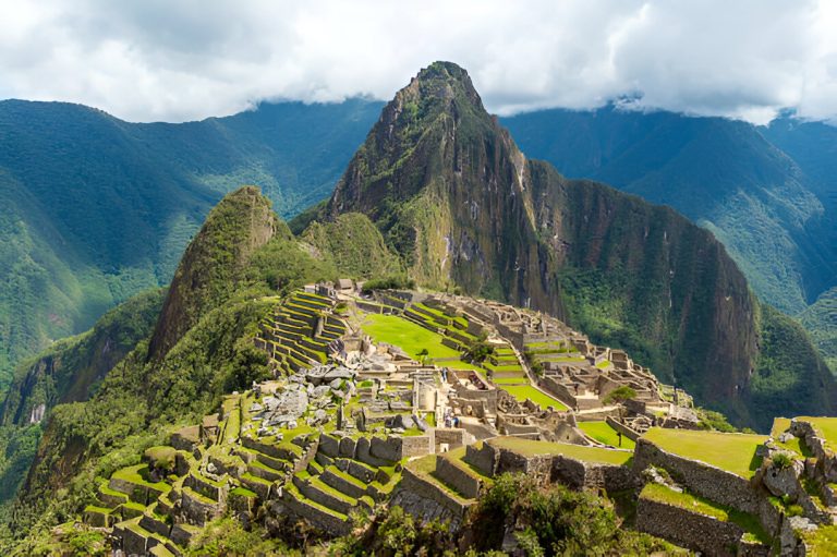 Revealing the Magnificent Mountains of Machu Picchu