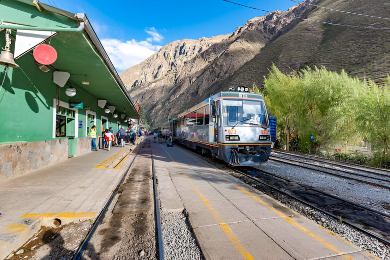 How to Get from Cusco to Poroy Station for Your Machu Picchu Trip