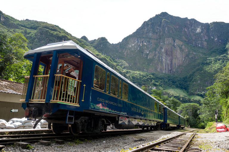 Ultimate Guide to Traveling by Train to Machu Picchu
