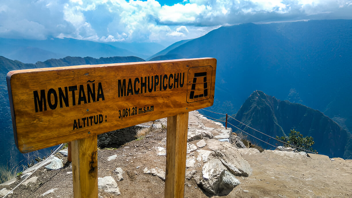 Discovering the Majestic Mountain of Machu Picchu