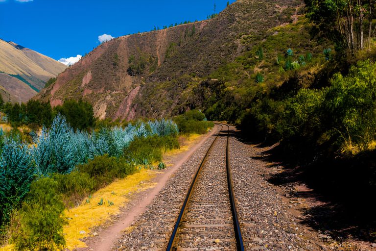 Traveling from Cusco to Poroy Station: Your Gateway to Machu Picchu