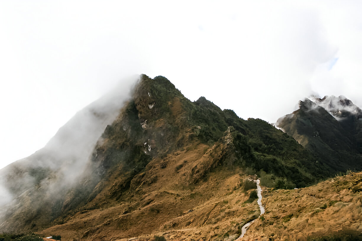 A Traveler’s Guide to Understanding the Elevation of Machu Picchu