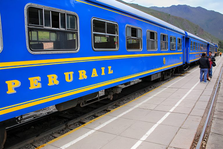 The Ultimate Guide to the Train from Cusco to Machu Picchu