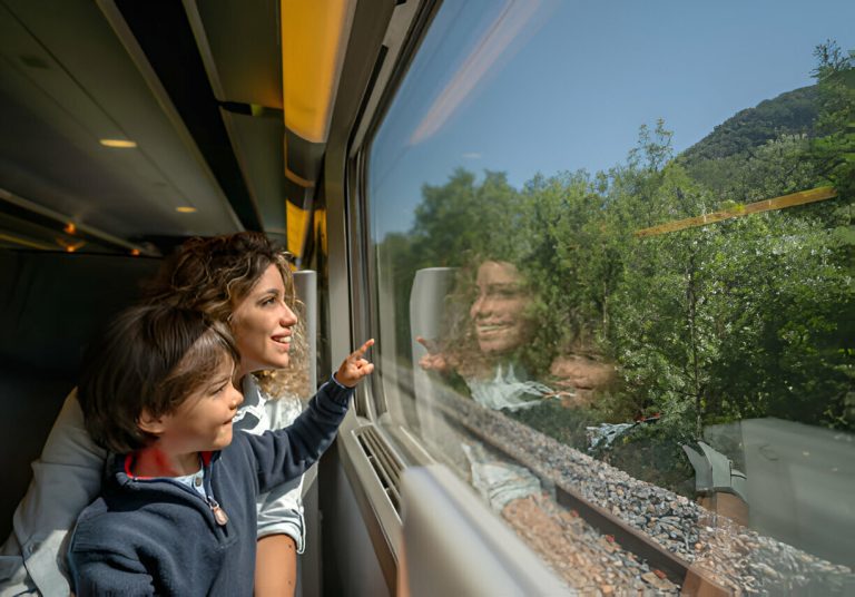 Maximize Your Train Ride: 10 Fun Ways to Make It More Enjoyable!