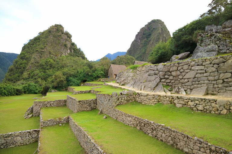 Temple of the Moon, Huayna Picchu: Hours & Travel Guide