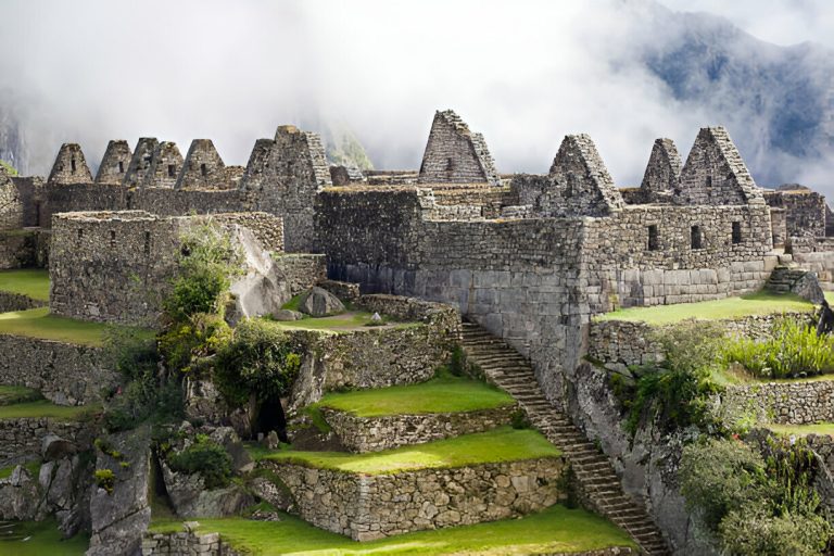 Machu Picchu Royal Temples Ticket: Explore Exclusive Sites