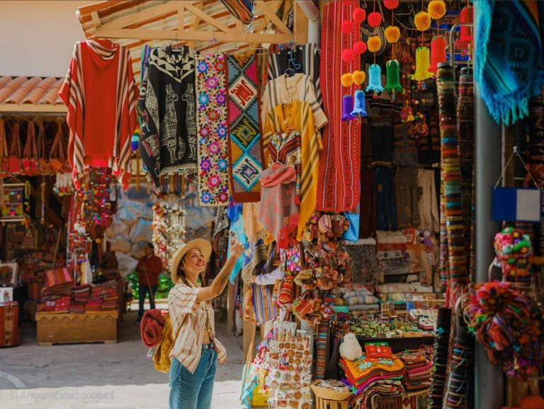 Explore the Pisac Market in the Sacred Valley