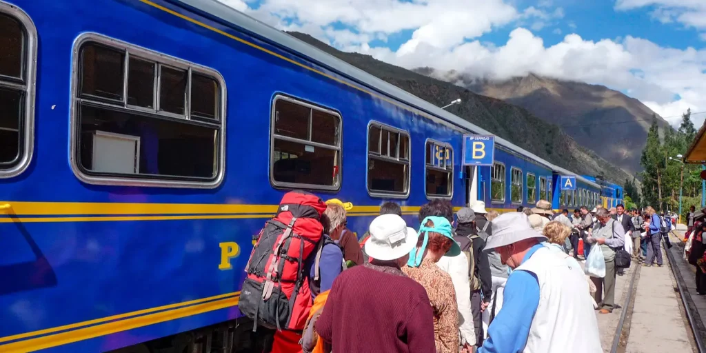 How Much Luggage Can I Take on the Train Trip to Machu Picchu?