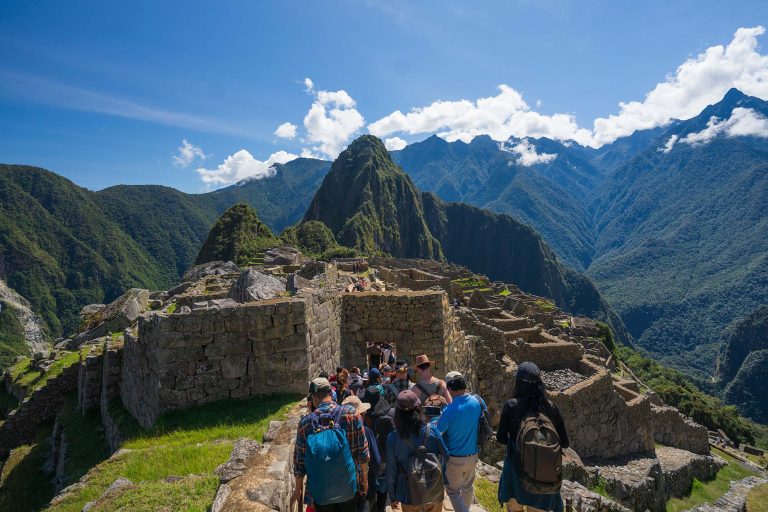 Machu Picchu: Inca constructions timetables