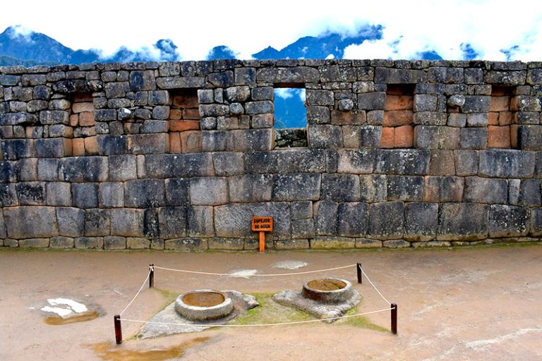 The Water Mirrors of Machu Picchu: Reflections of the Inca World