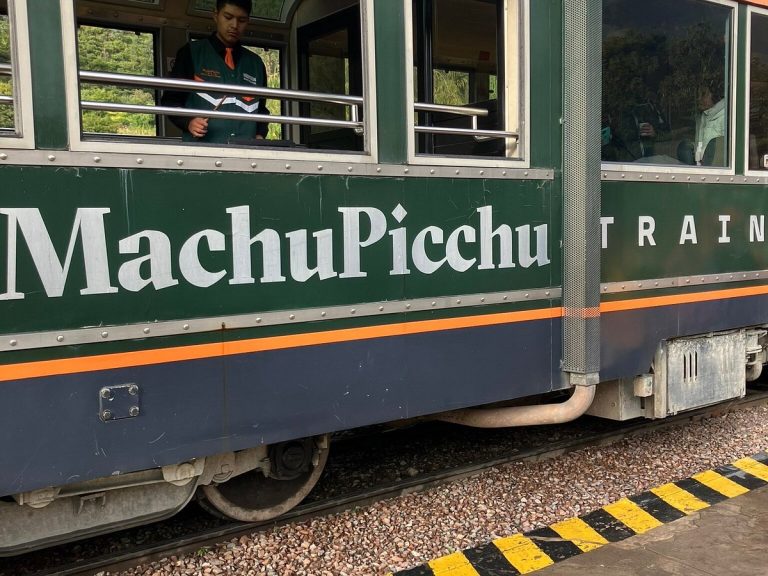Advantages of Traveling to Machu Picchu by Train