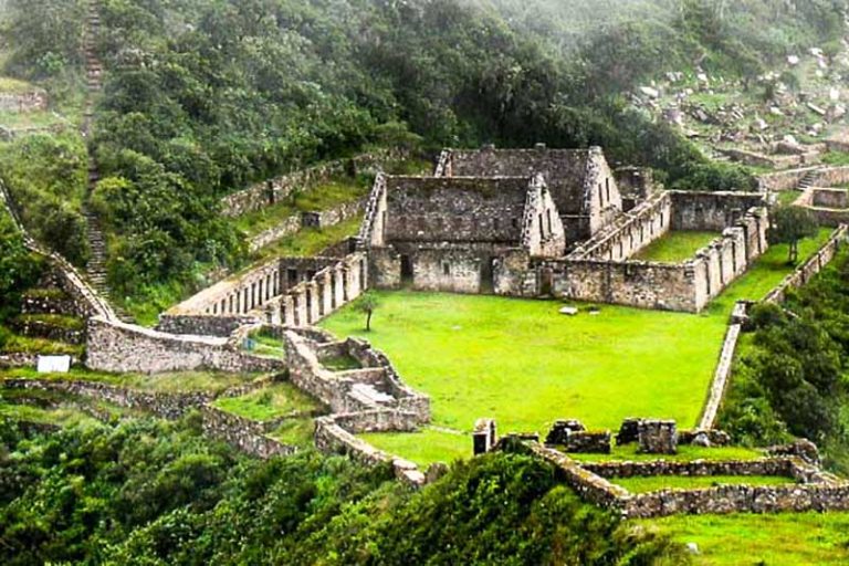 The Adventure to the Ancient Inca City of Choquequirao