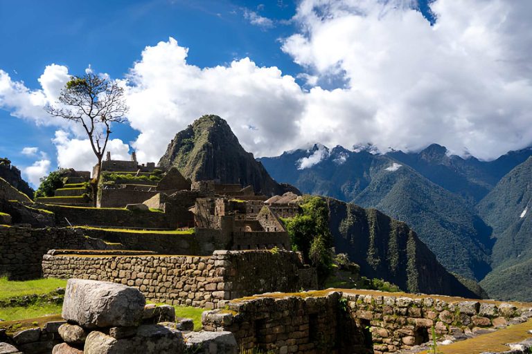 From Cusco to Machu Picchu: How to Book