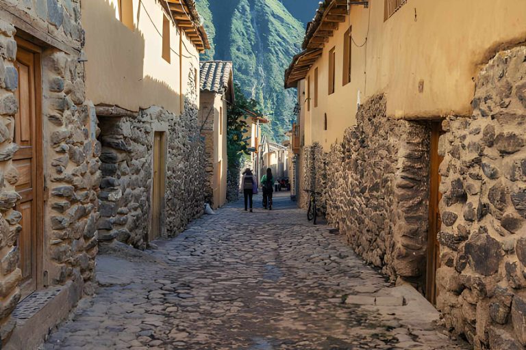 Ollantaytambo, Peru: Prelude to Machu Picchu